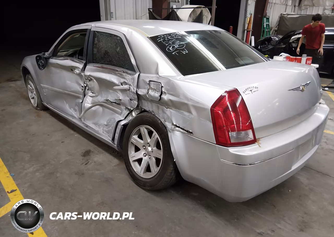 2006 Chrysler 300 Touring VIN:2C3KA53G16H464676 - 3
