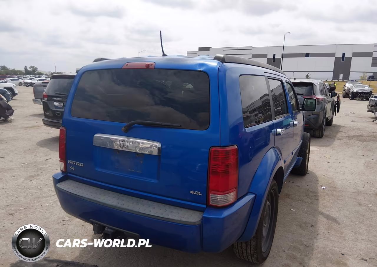 2008 Dodge Nitro Slt-Rt VIN:1D8GT58608W101240 - 4