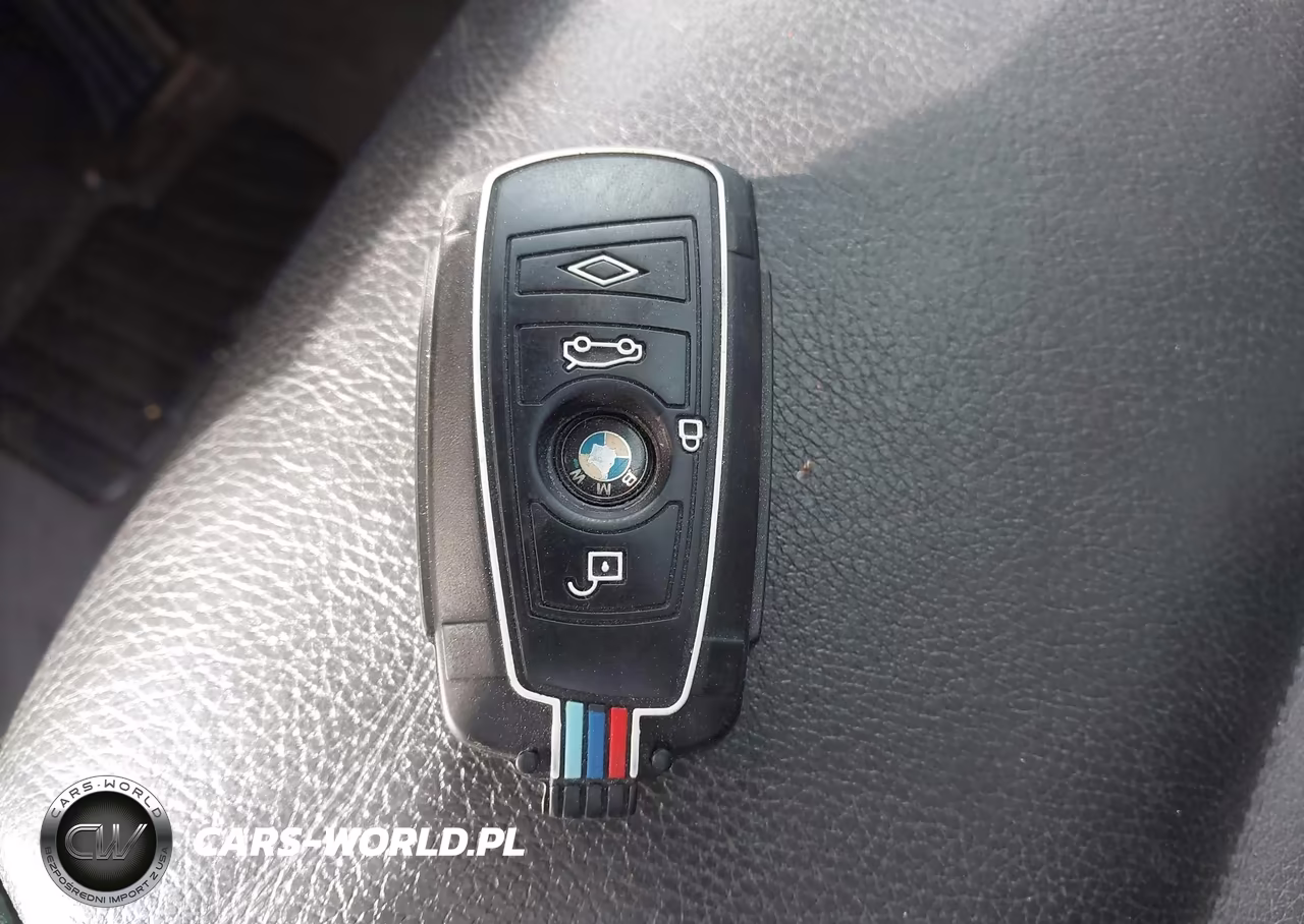 2012 BMW 535I xDrive VIN:WBAFU7C59CDU65577 - 11