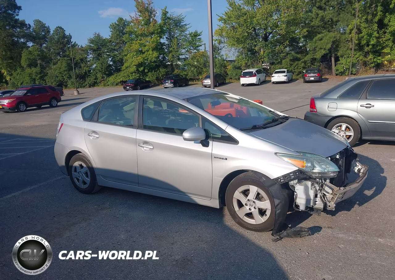 2011 Toyota Prius Three VIN:JTDKN3DU3B0320506 - 14