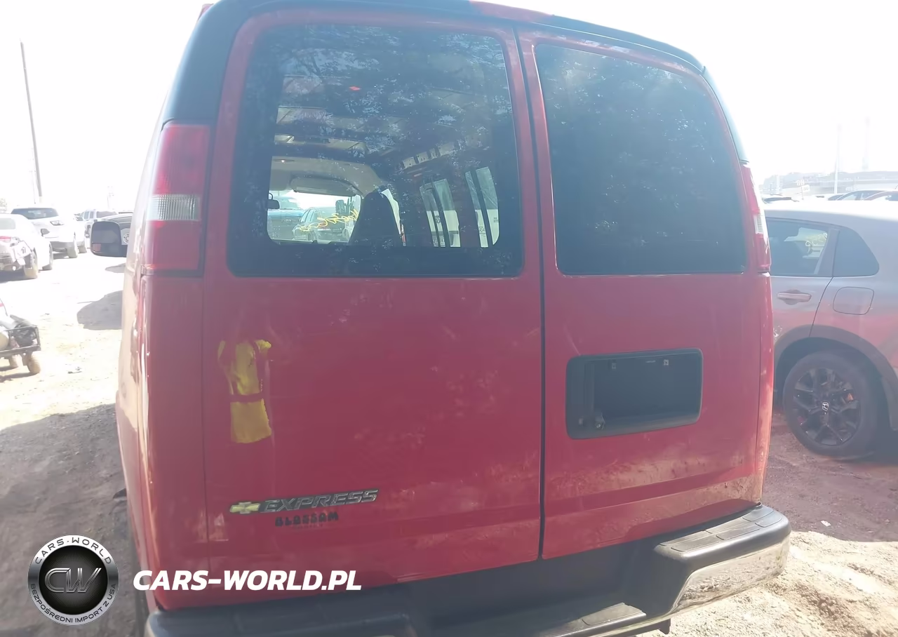 2017 Chevrolet Express 3500 Work Van VIN:1GCZGGFG7H1338064 - 16