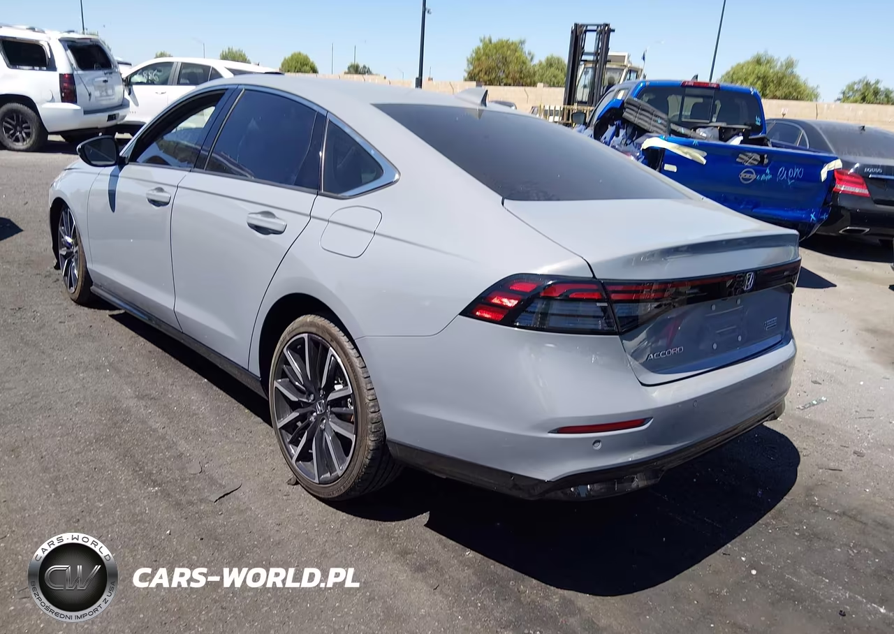 2023 Honda Accord Hybrid Touring VIN:1HGCY2F8XPA032281 - 14