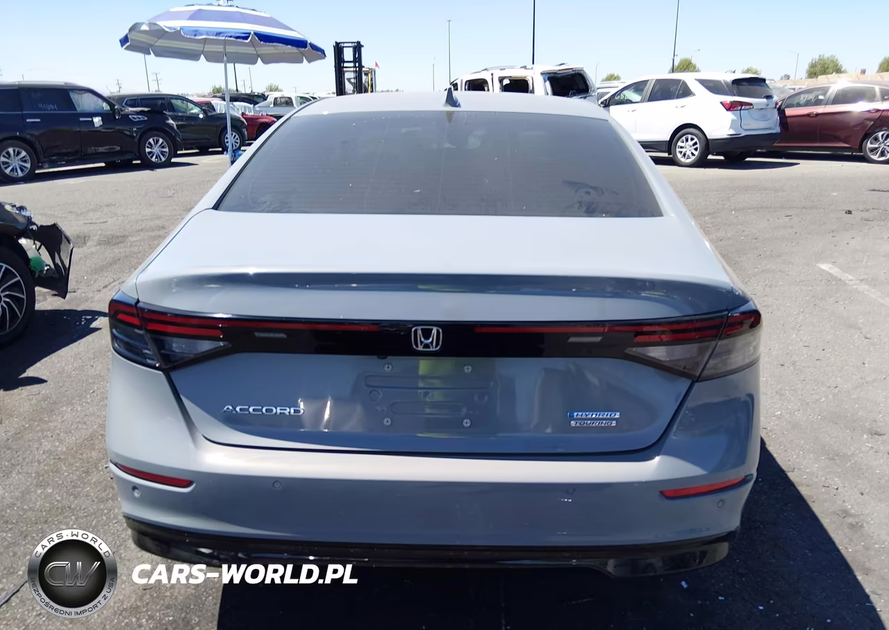 2023 Honda Accord Hybrid Touring VIN:1HGCY2F8XPA032281 - 16