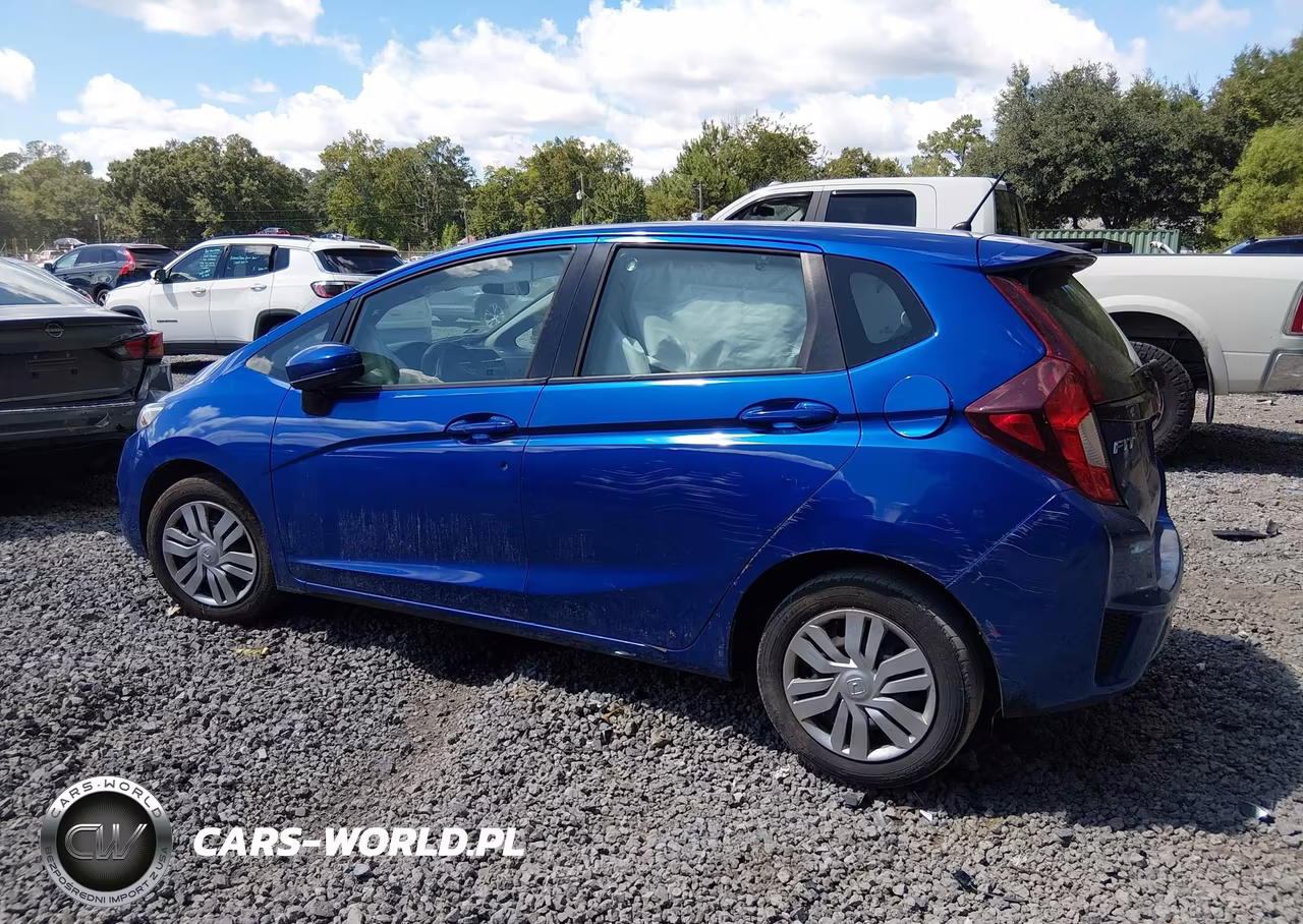 2017 Honda Fit Lx VIN:3HGGK5H52HM713806 - 3