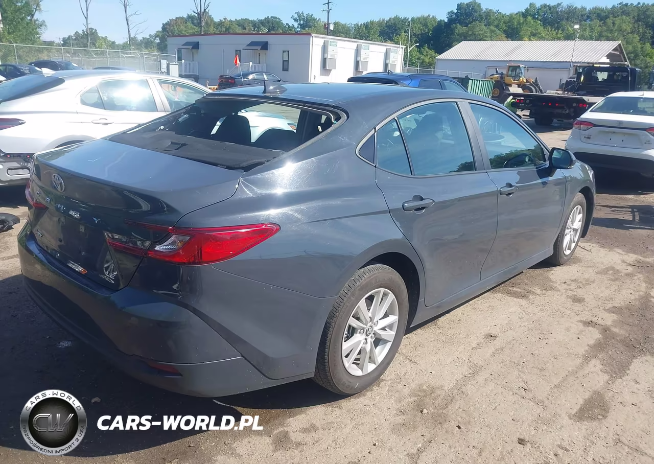 2025 Toyota Camry Le VIN:4T1DAACK6SU520454 - 4