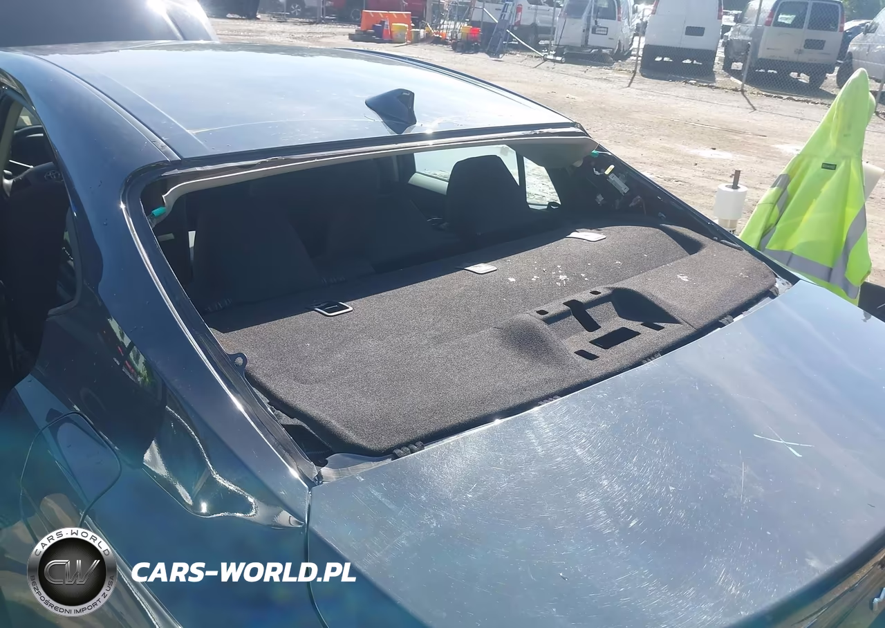 2025 Toyota Camry Le VIN:4T1DAACK6SU520454 - 6