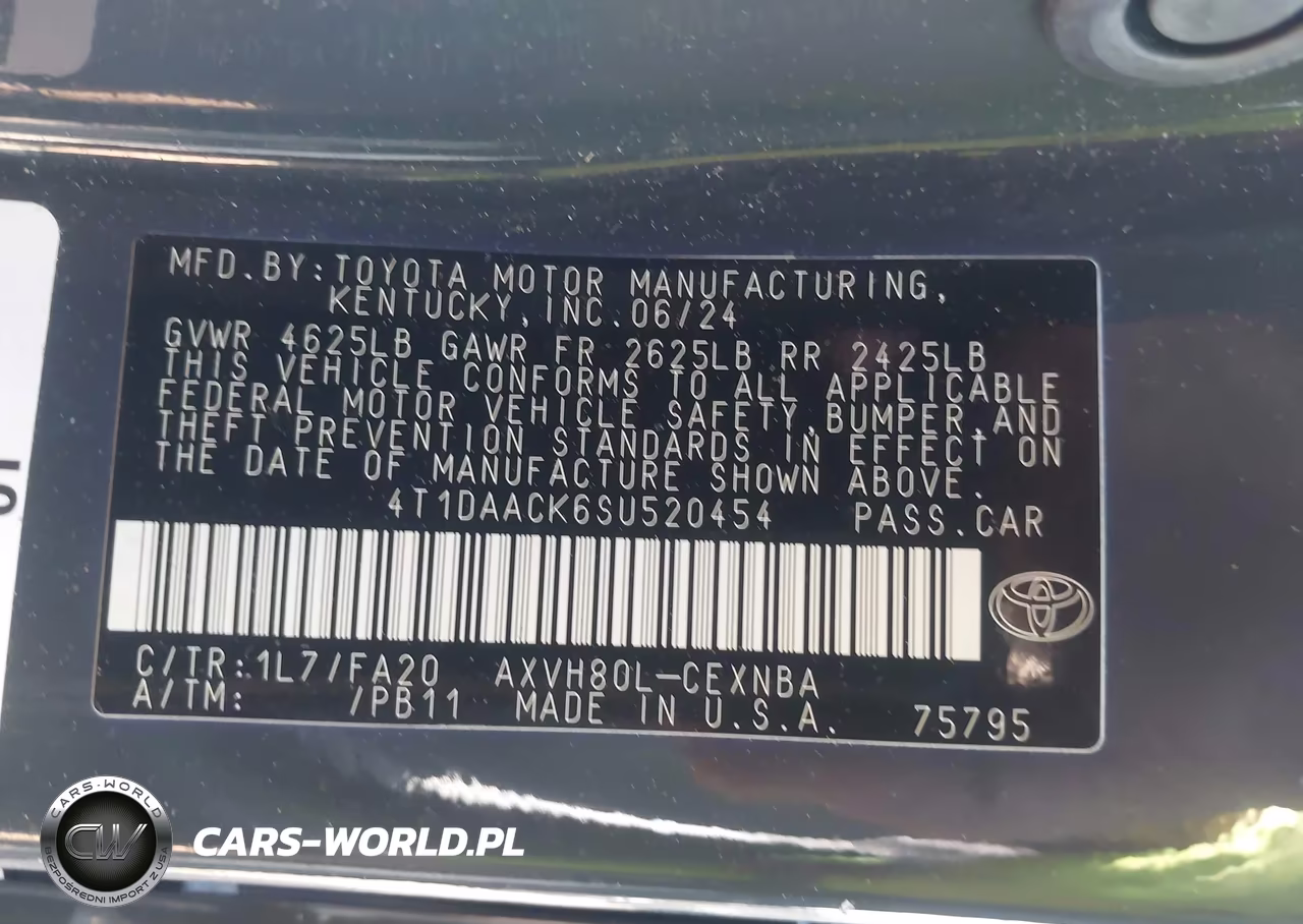 2025 Toyota Camry Le VIN:4T1DAACK6SU520454 - 9