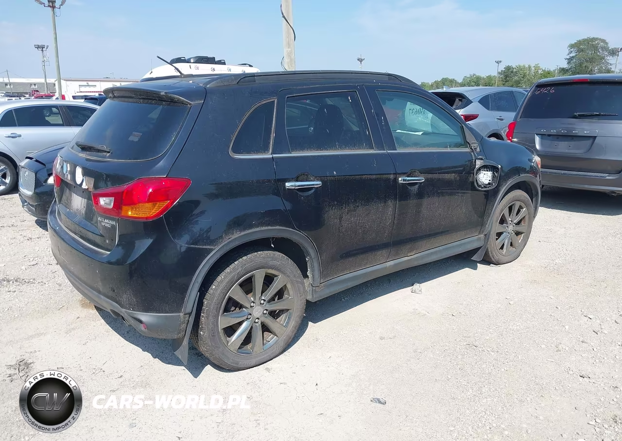 2013 Mitsubishi Outlander Sport Le VIN:4A4AP5AU9DE019968 - 4