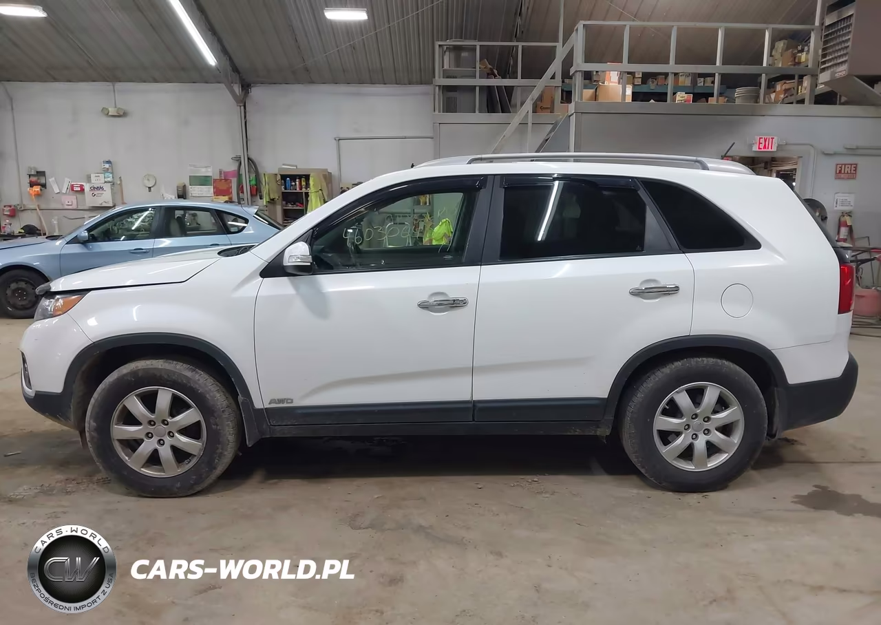 2012 Kia Sorento Lx VIN:5XYKTDA68CG261823 - 14