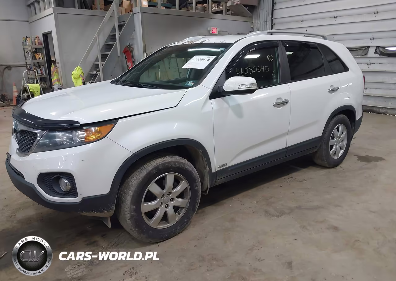 2012 Kia Sorento Lx VIN:5XYKTDA68CG261823 - 2