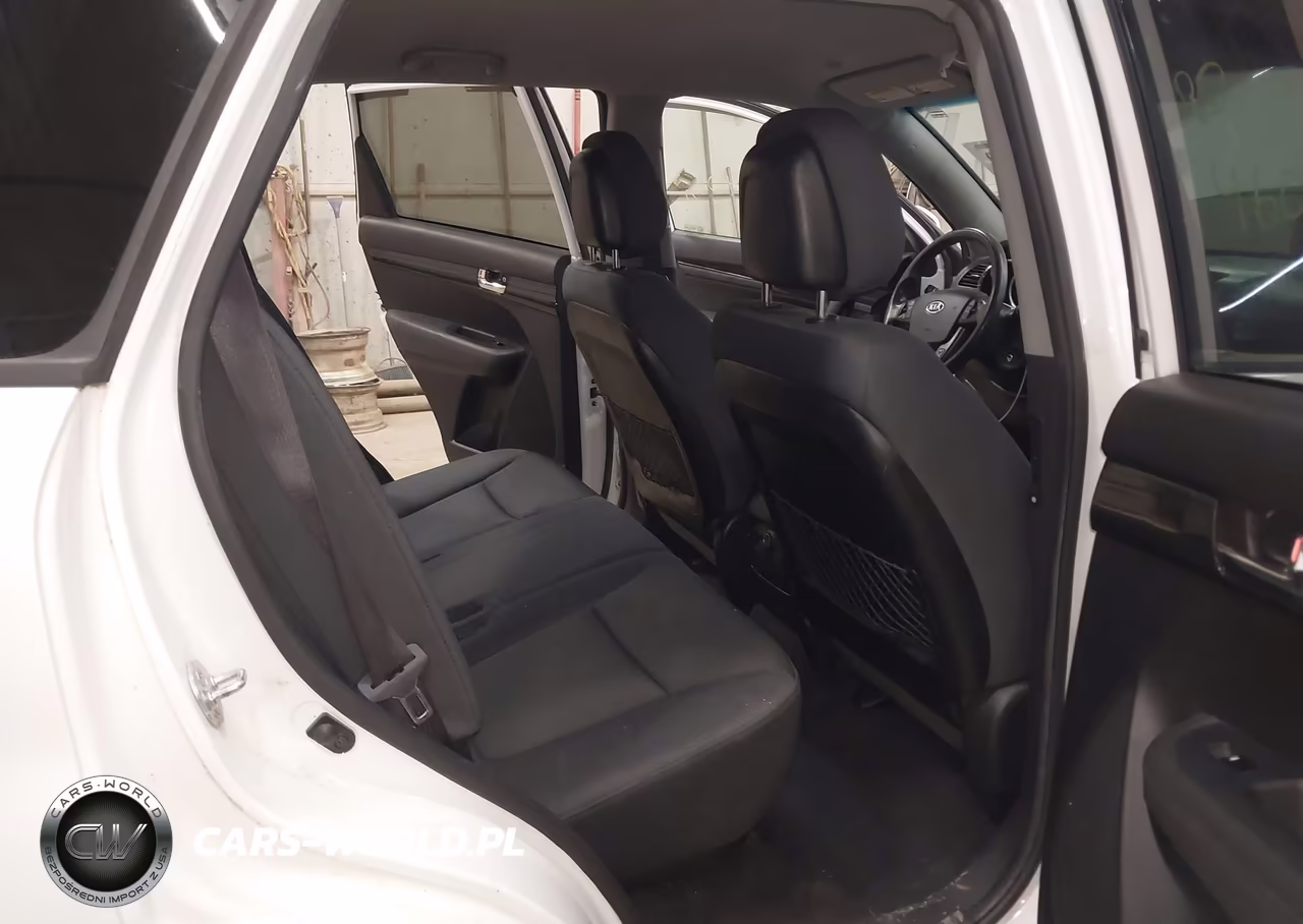 2012 Kia Sorento Lx VIN:5XYKTDA68CG261823 - 8