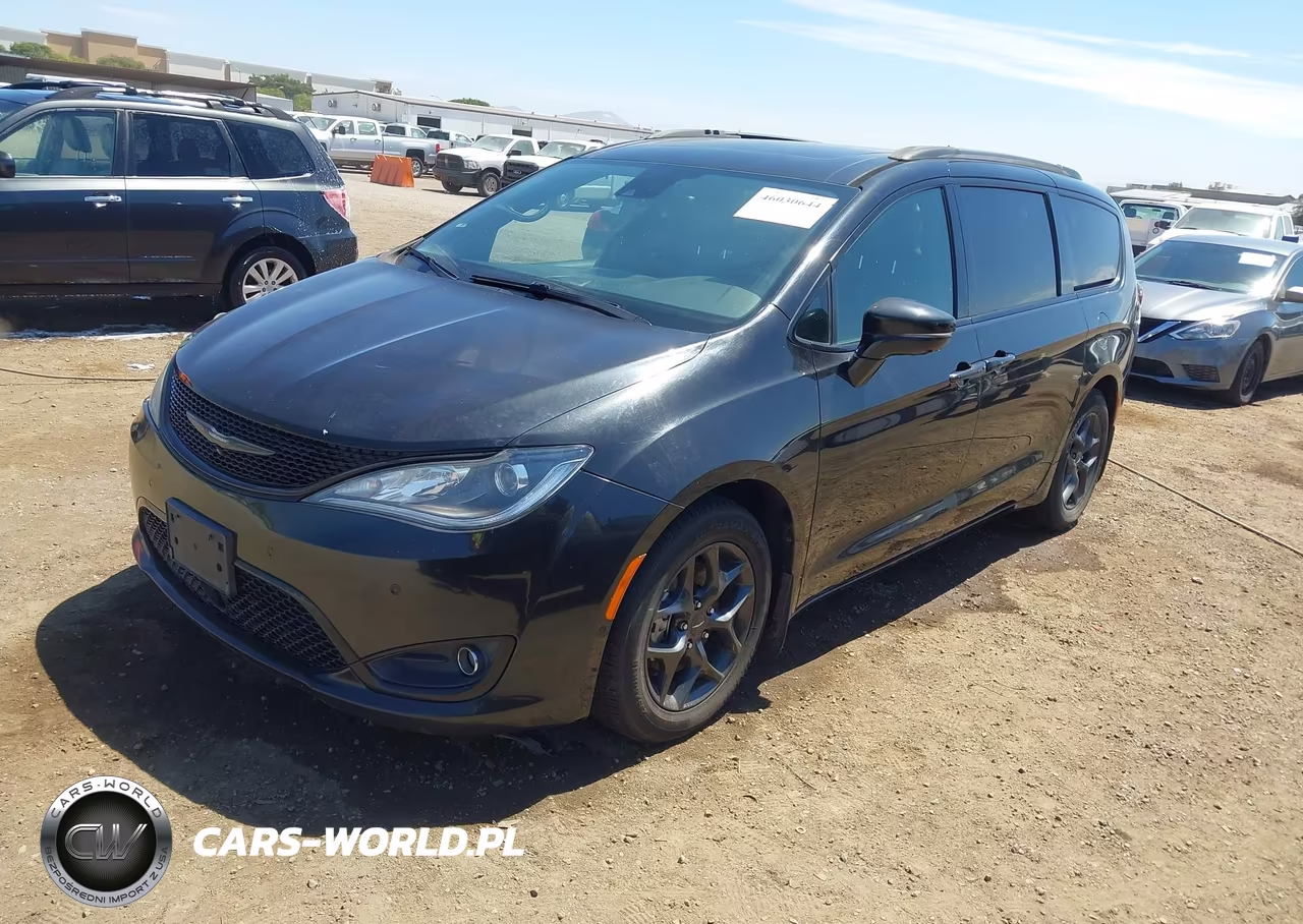 2018 Chrysler Pacifica Limited VIN:2C4RC1GG4JR261937 - 2