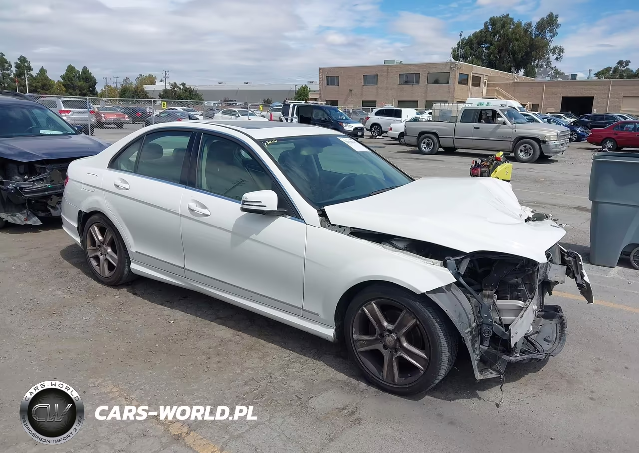 2011 Mercedes-Benz C 300 Luxury-Sport