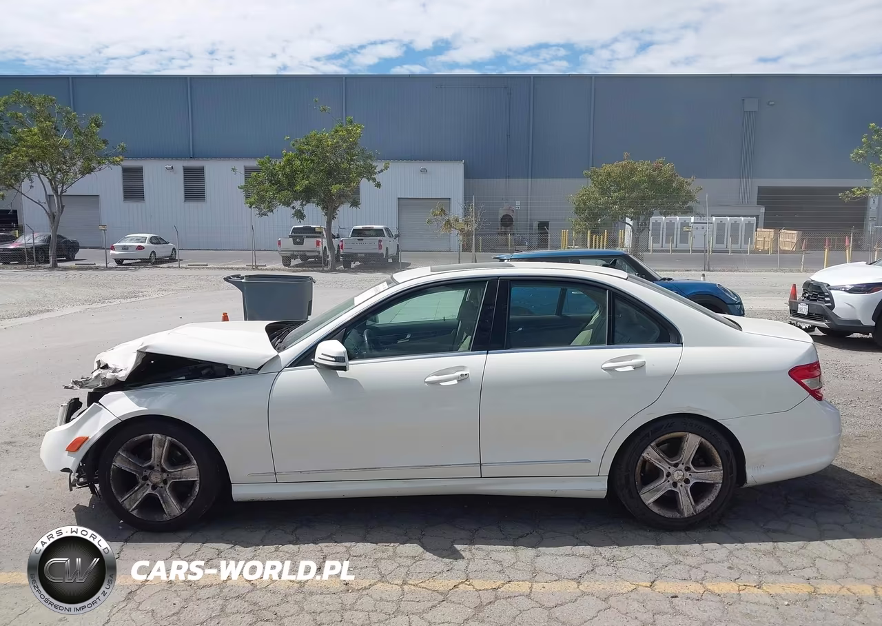2011 Mercedes-Benz C 300 Luxury-Sport VIN:WDDGF5EB7BA425089 - 15