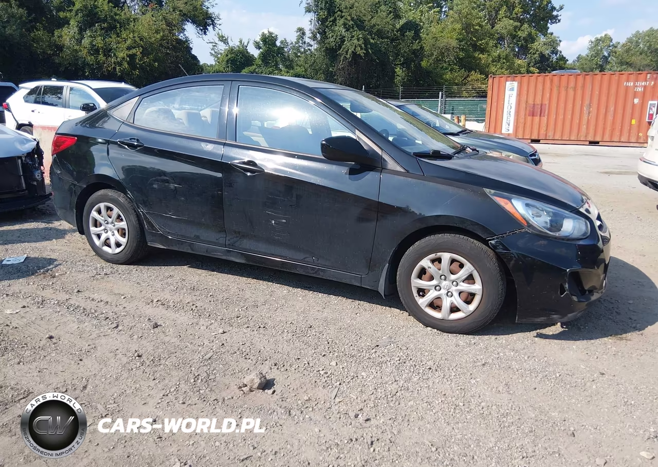 2012 Hyundai Accent Gls – zdjęcie 1 z 16