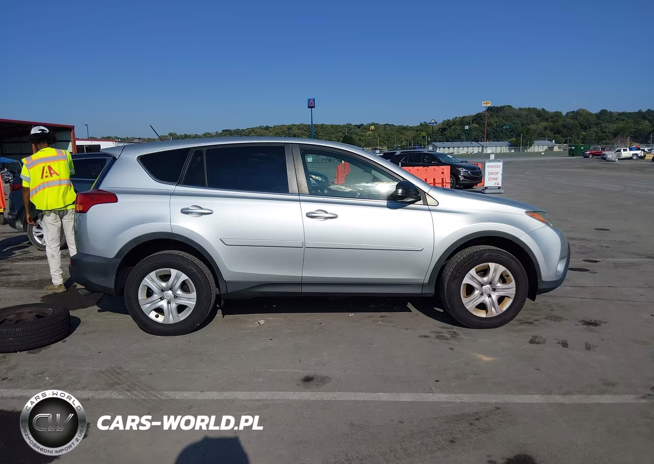 2014 Toyota Rav4 Le VIN:JTMZFREV1EJ007927 - 14