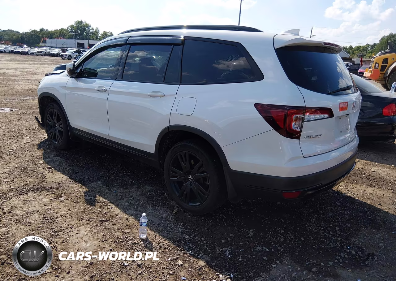 2021 Honda Pilot Awd Black Edition VIN:5FNYF6H75MB067884 - 3
