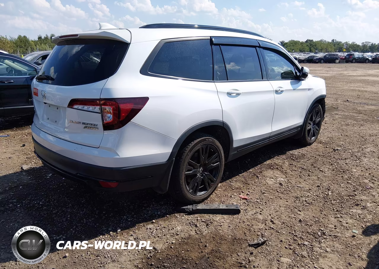 2021 Honda Pilot Awd Black Edition VIN:5FNYF6H75MB067884 - 4
