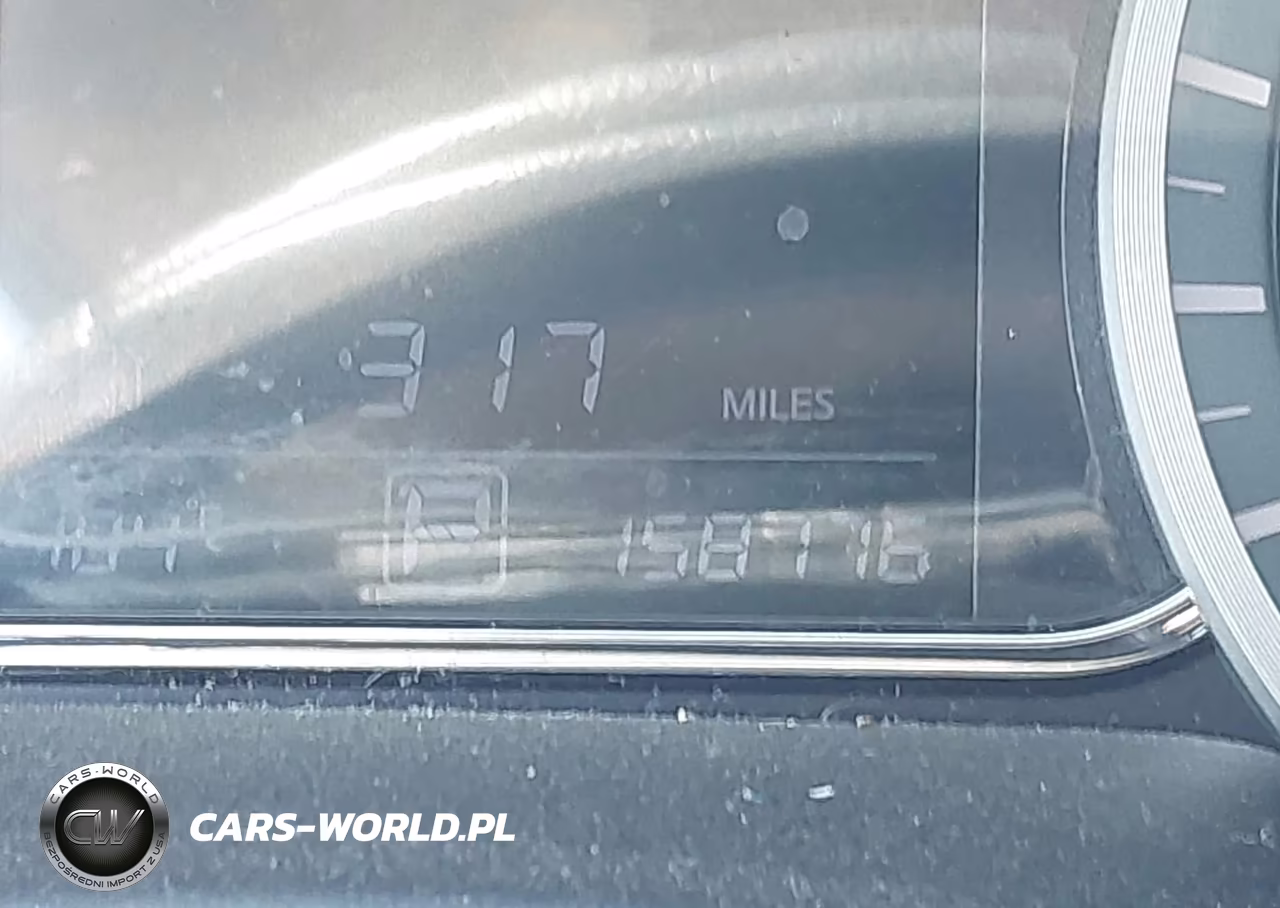 2015 Nissan Sentra Sr VIN:3N1AB7AP3FY352803 - 15