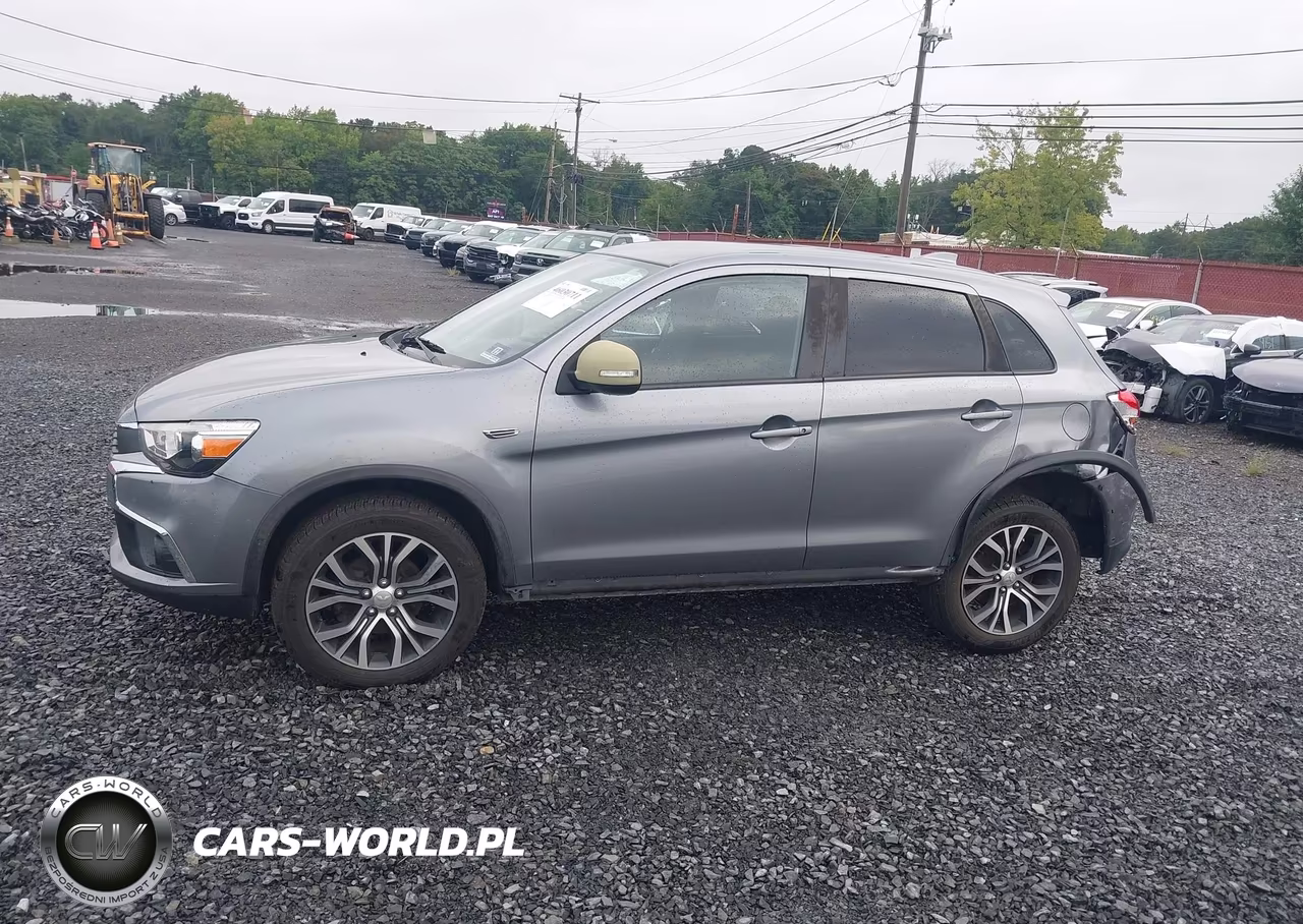 2017 Mitsubishi Outlander Sport 2.0 Le VIN:JA4AP3AU4HZ063462 - 14
