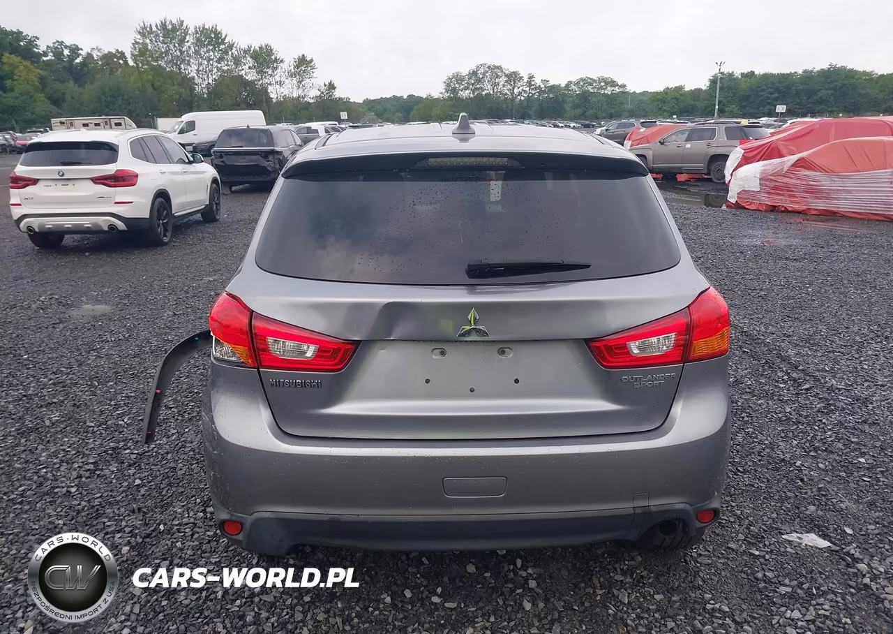 2017 Mitsubishi Outlander Sport 2.0 Le VIN:JA4AP3AU4HZ063462 - 16