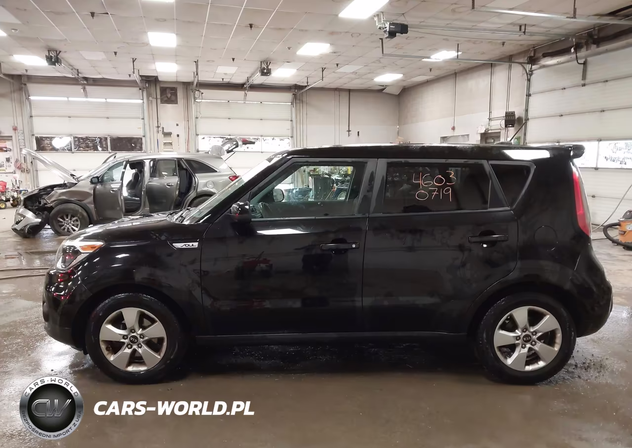 2017 Kia Soul VIN:KNDJN2A29H7882600 - 14