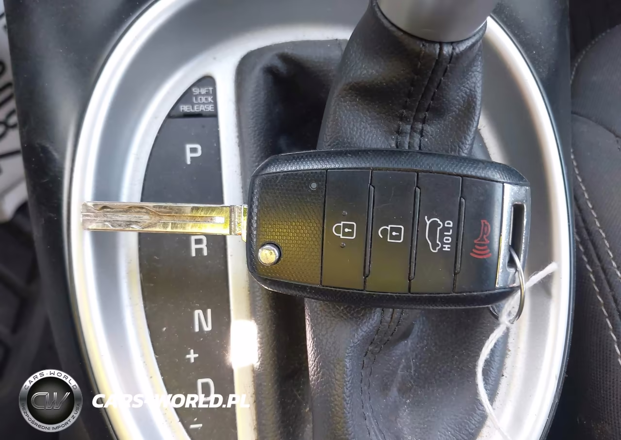 2016 Kia Soul VIN:KNDJN2A29G7824081 - 11