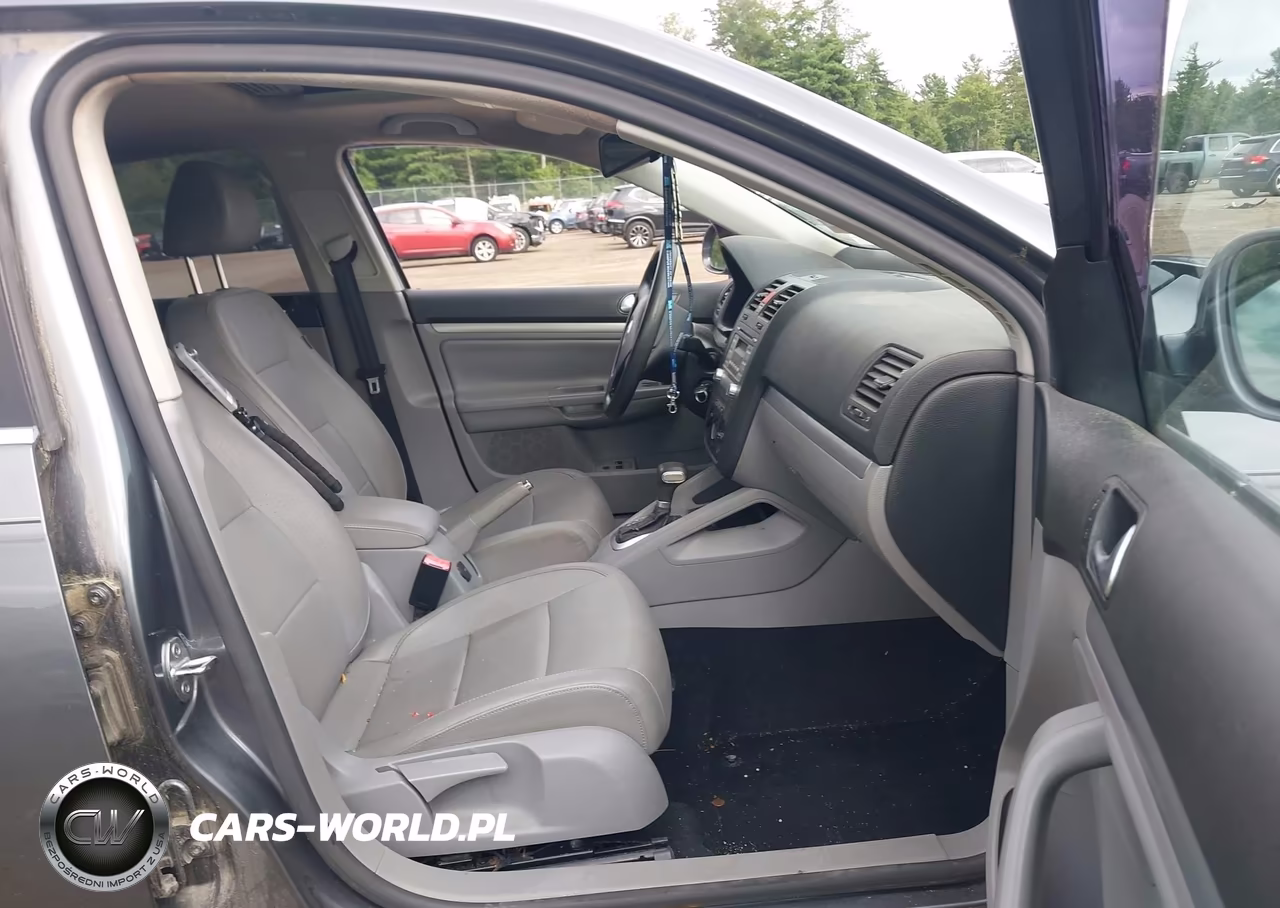 2007 Volkswagen Jetta Wolfsburg Edition VIN:3VWEF71KX7M192724 - 5