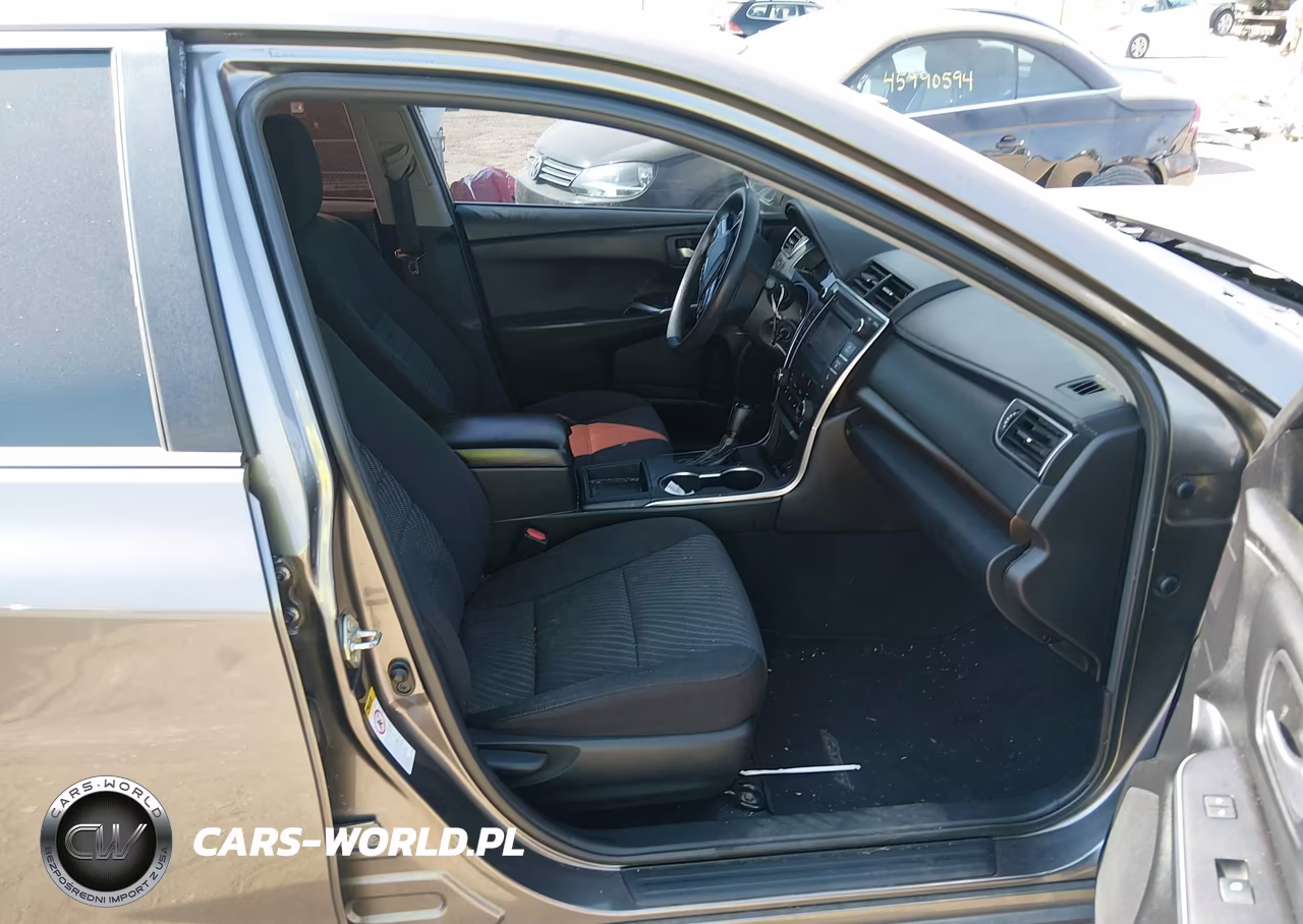 2016 Toyota Camry Le VIN:4T1BF1FK4GU129881 - 5