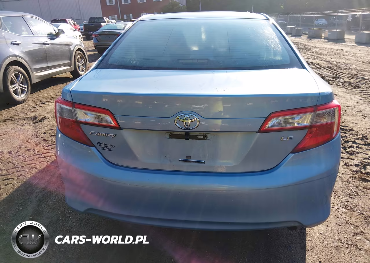 2012 Toyota Camry Le VIN:4T1BF1FK4CU596230 - 14
