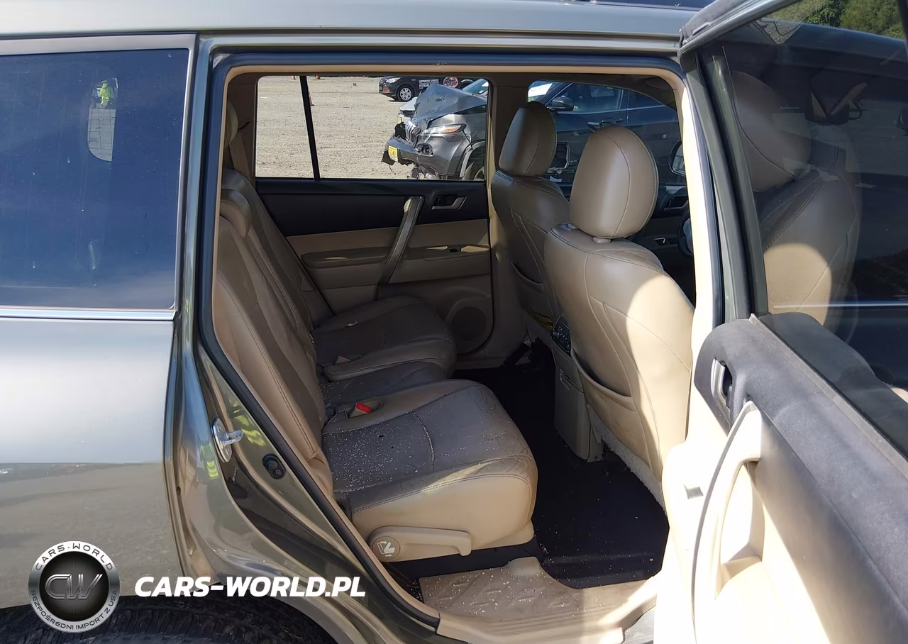 2012 Toyota Highlander Se V6 VIN:5TDBK3EH8CS104515 - 8