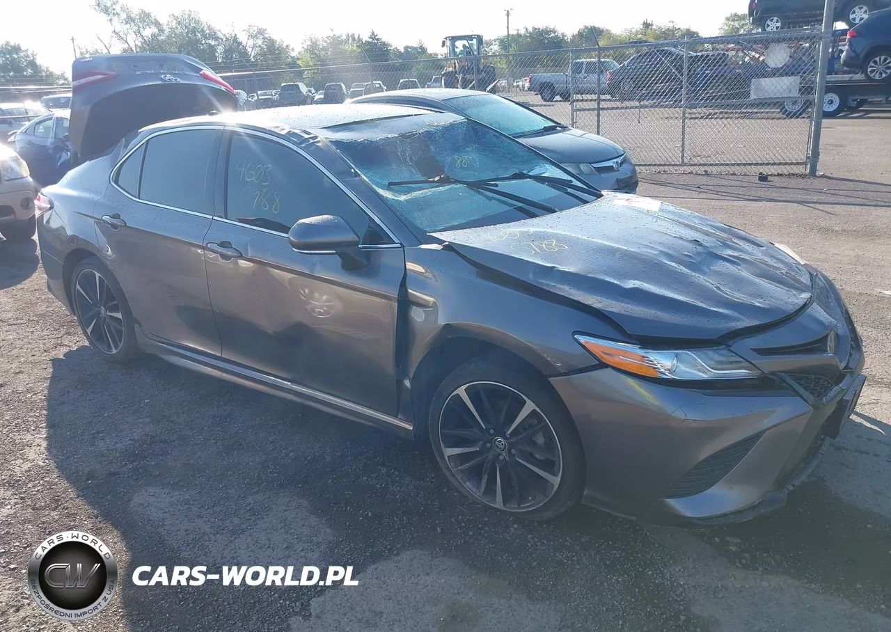 2020 Toyota Camry Xse