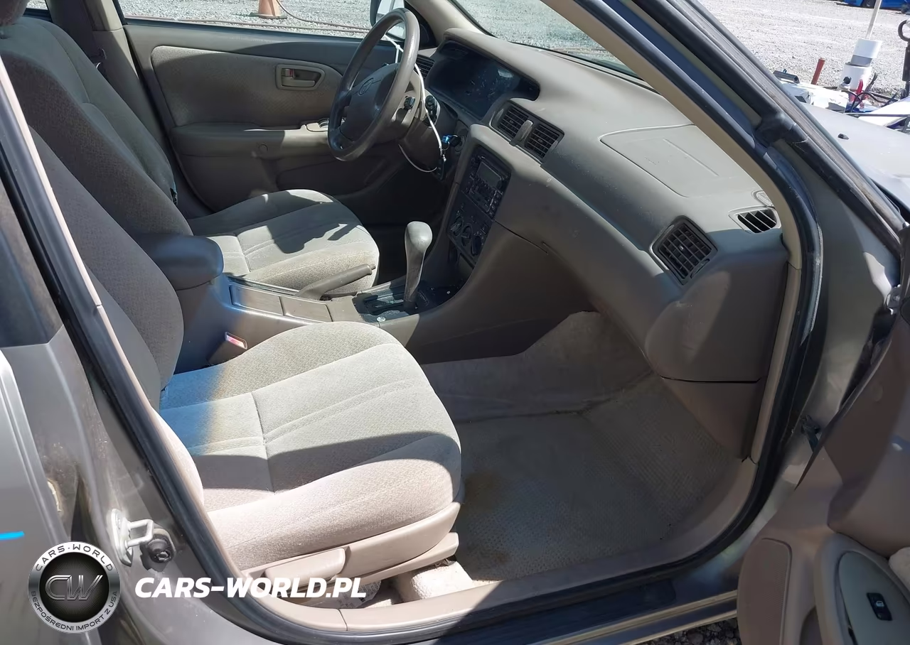 2000 Toyota Camry Le VIN:4T1BG22K7YU639474 - 5