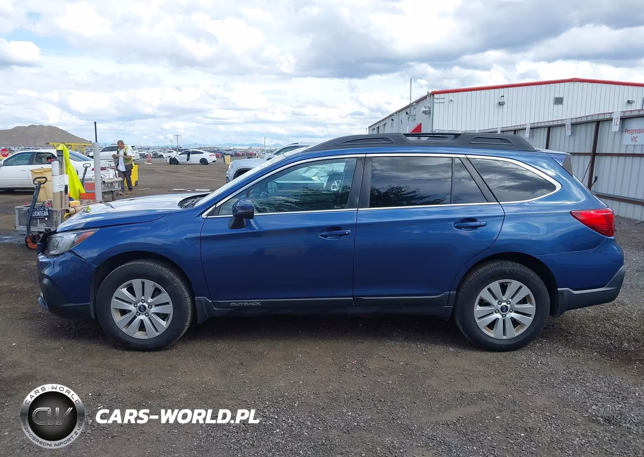 2019 Subaru Outback 2.5I Premium VIN:4S4BSAHC8K3395243 - 14