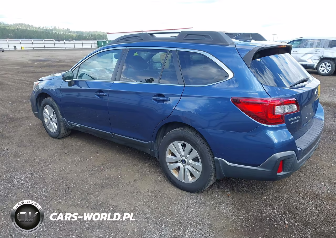 2019 Subaru Outback 2.5I Premium VIN:4S4BSAHC8K3395243 - 3