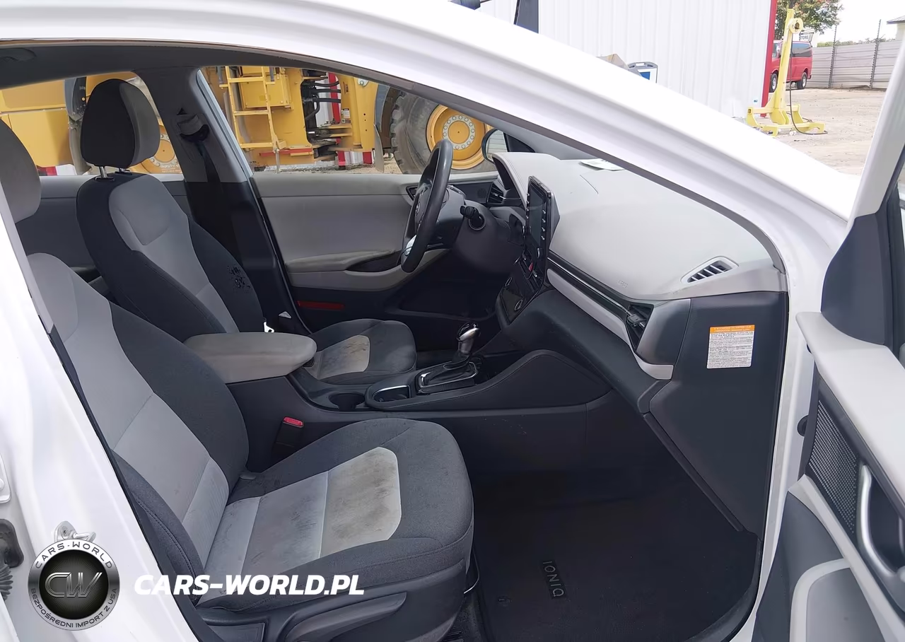 2020 Hyundai Ioniq Hybrid Blue VIN:KMHC65LC9LU233317 - 5