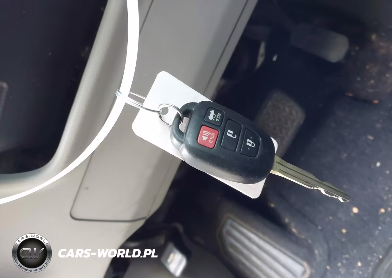 2012 Toyota Camry Le VIN:4T4BF1FK5CR250743 - 11