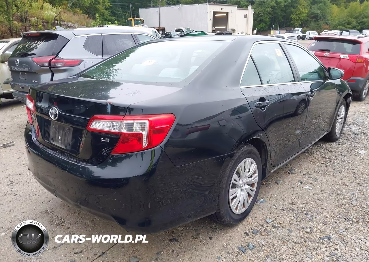 2012 Toyota Camry Le VIN:4T4BF1FK5CR250743 - 4