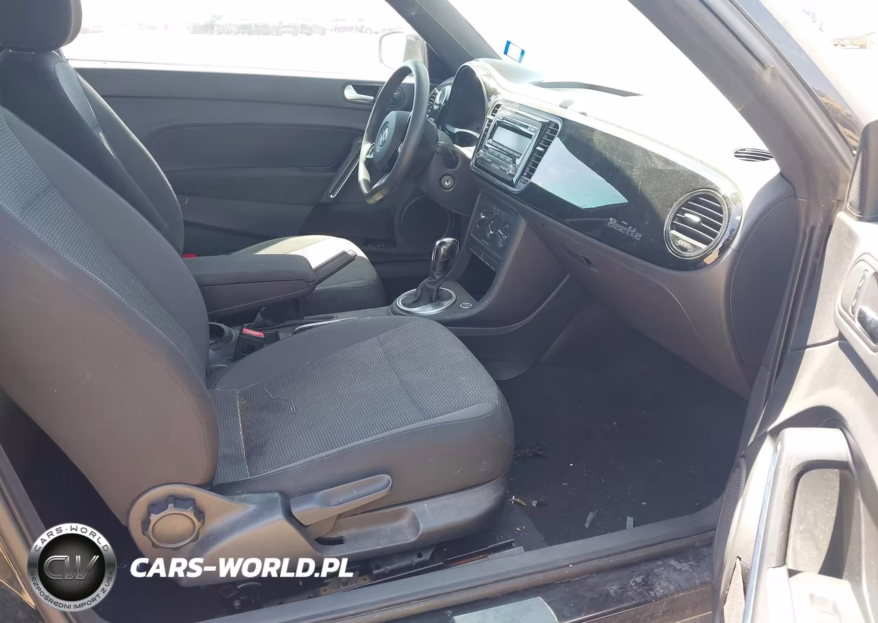 2014 Volkswagen Beetle 1.8T Entry VIN:3VWF17AT9EM643246 - 5