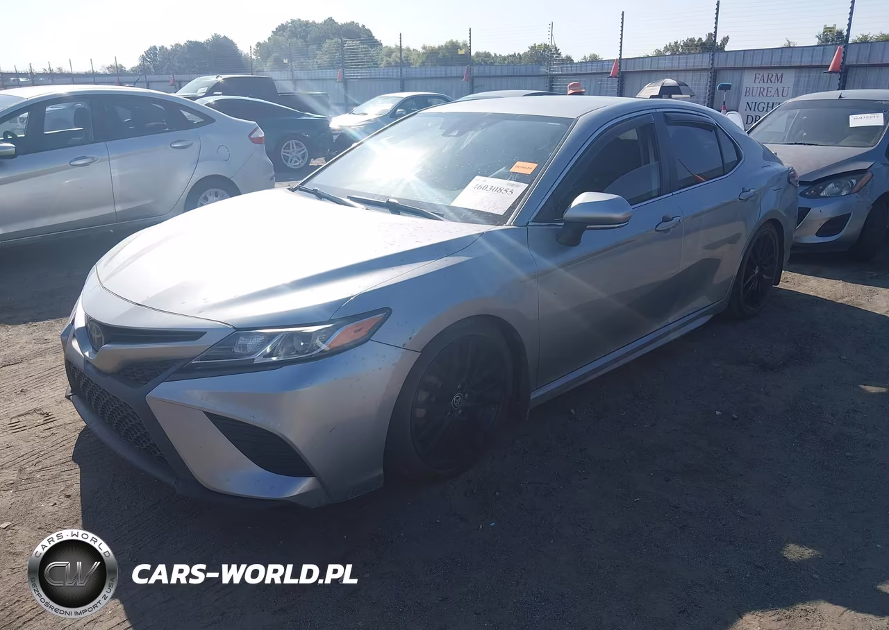 2019 Toyota Camry Se VIN:4T1B11HK0KU762592 - 2