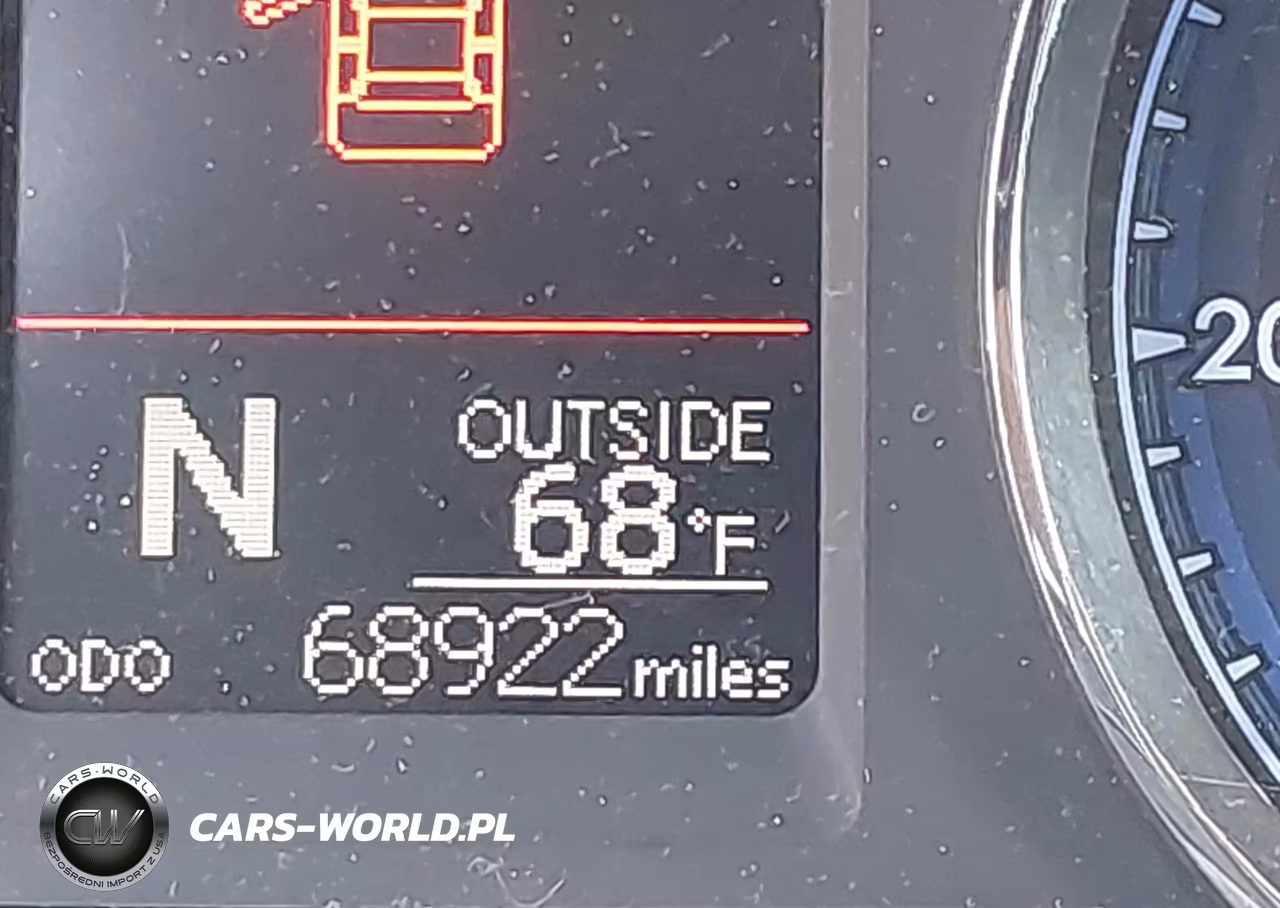 2017 Toyota Corolla Le VIN:2T1BURHE9HC788859 - 16