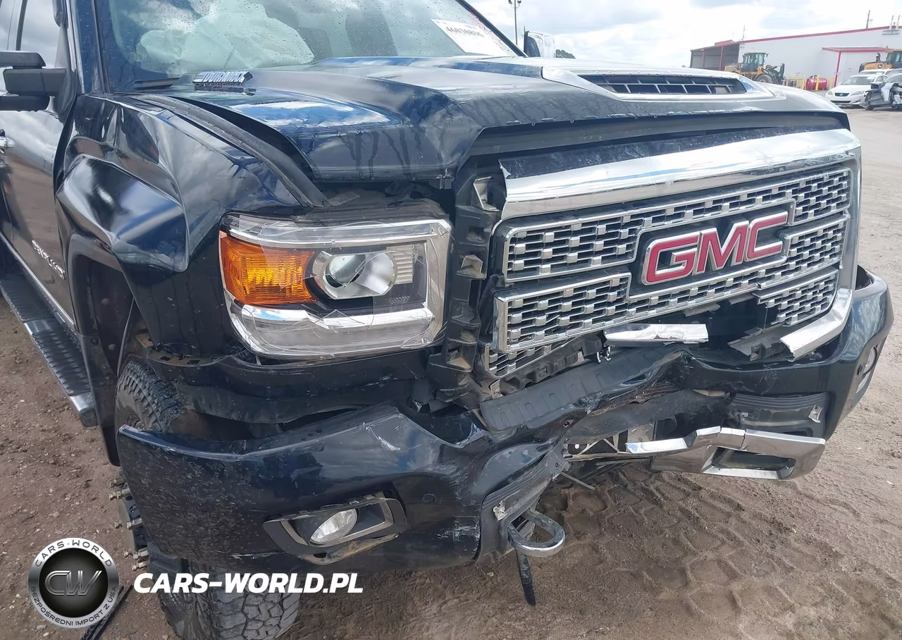 2019 GMC Sierra K3500 Denali VIN:1GT42WEY5KF268927 - 11