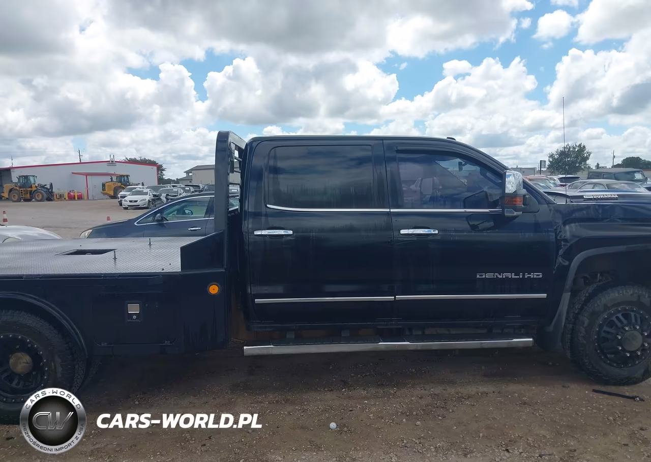 2019 GMC Sierra K3500 Denali VIN:1GT42WEY5KF268927 - 13