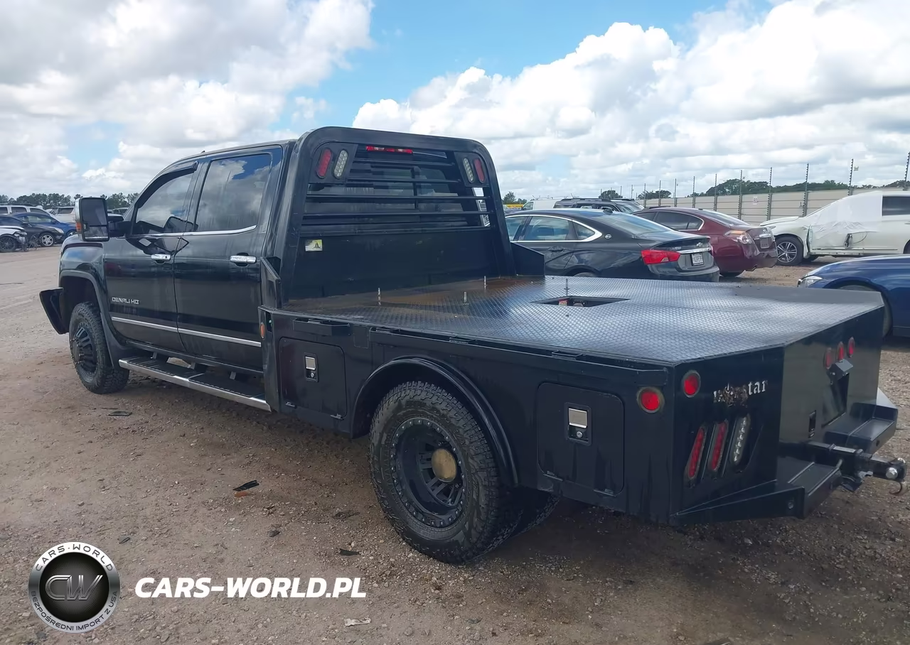 2019 GMC Sierra K3500 Denali VIN:1GT42WEY5KF268927 - 3