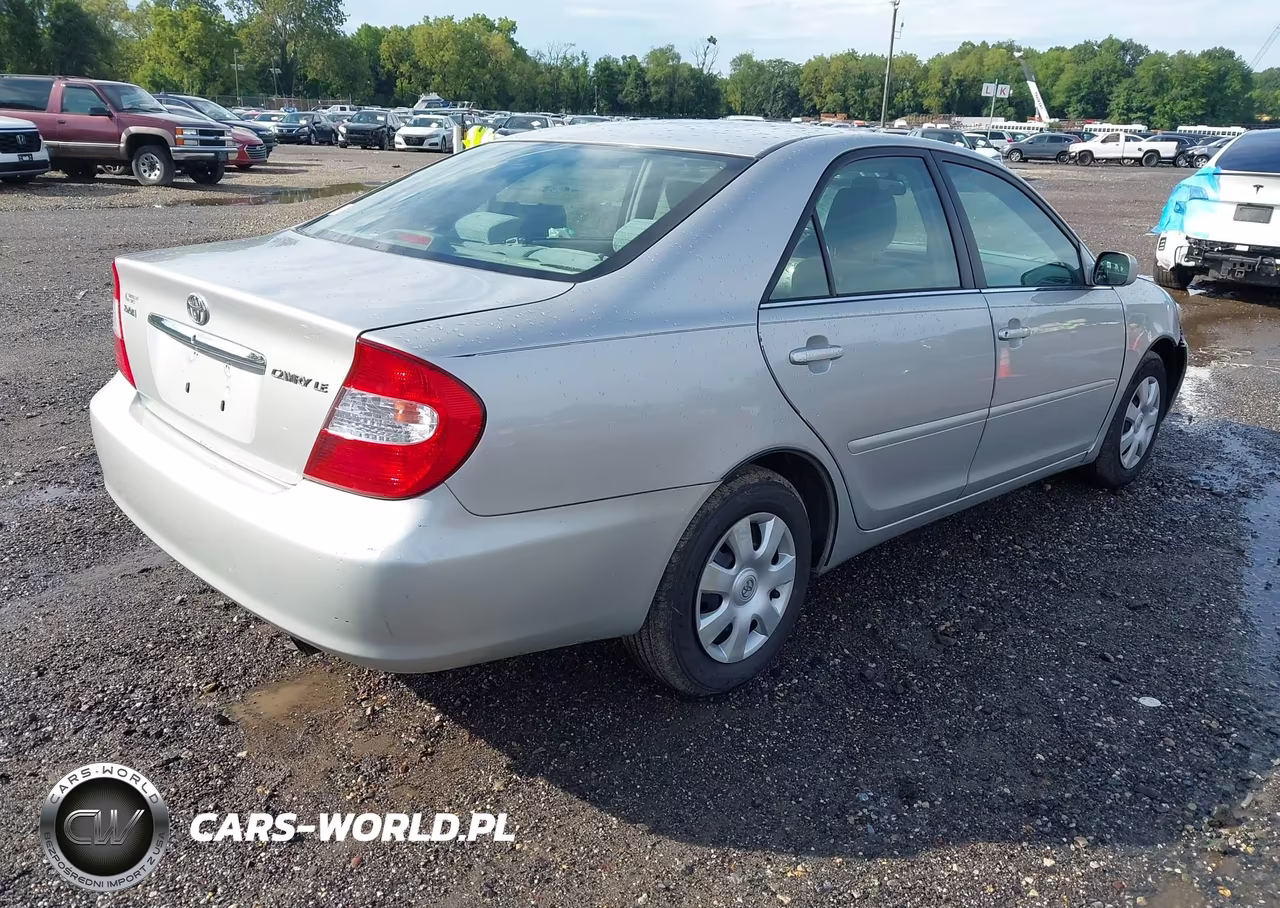 2004 Toyota Camry Le VIN:4T1BE32K04U342584 - 4