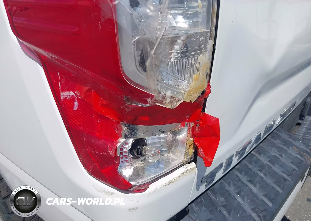 2019 Nissan Titan Xd Sv Diesel VIN:1N6BA1F41KN510012 - 18