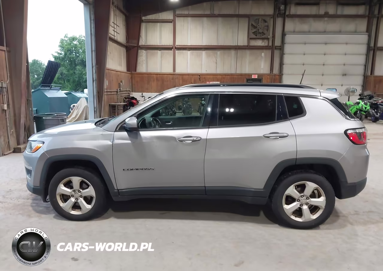 2017 Jeep New Compass Latitude 4X4 VIN:3C4NJDBB2HT660399 - 14