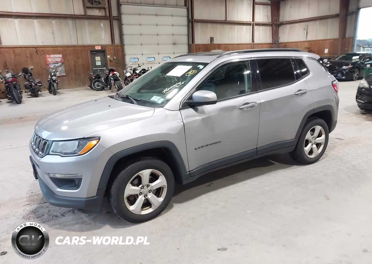2017 Jeep New Compass Latitude 4X4 VIN:3C4NJDBB2HT660399 - 2