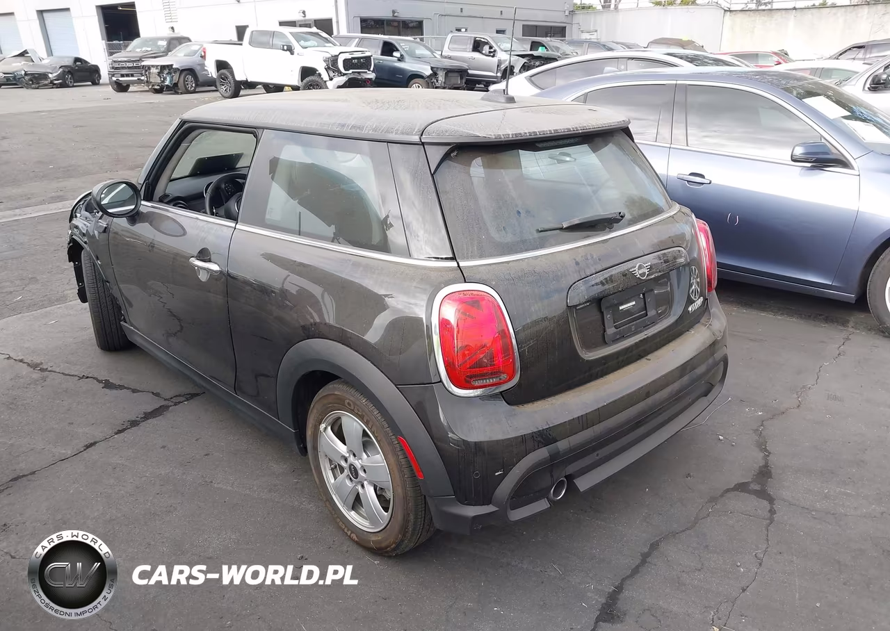 2024 Mini Hardtop Cooper VIN:WMW33DH00R2U37768 - 3