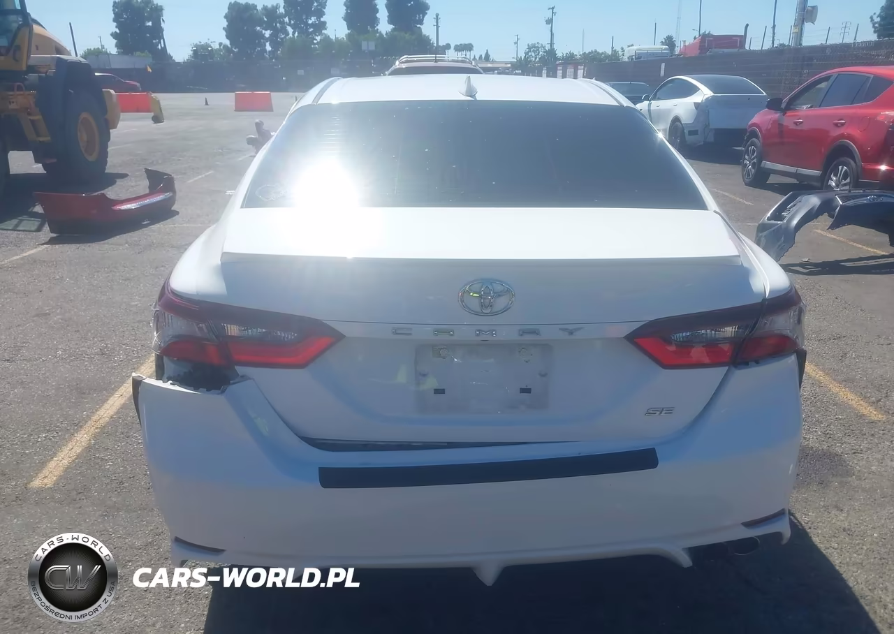 2021 Toyota Camry Se VIN:4T1G11AK7MU573778 - 16